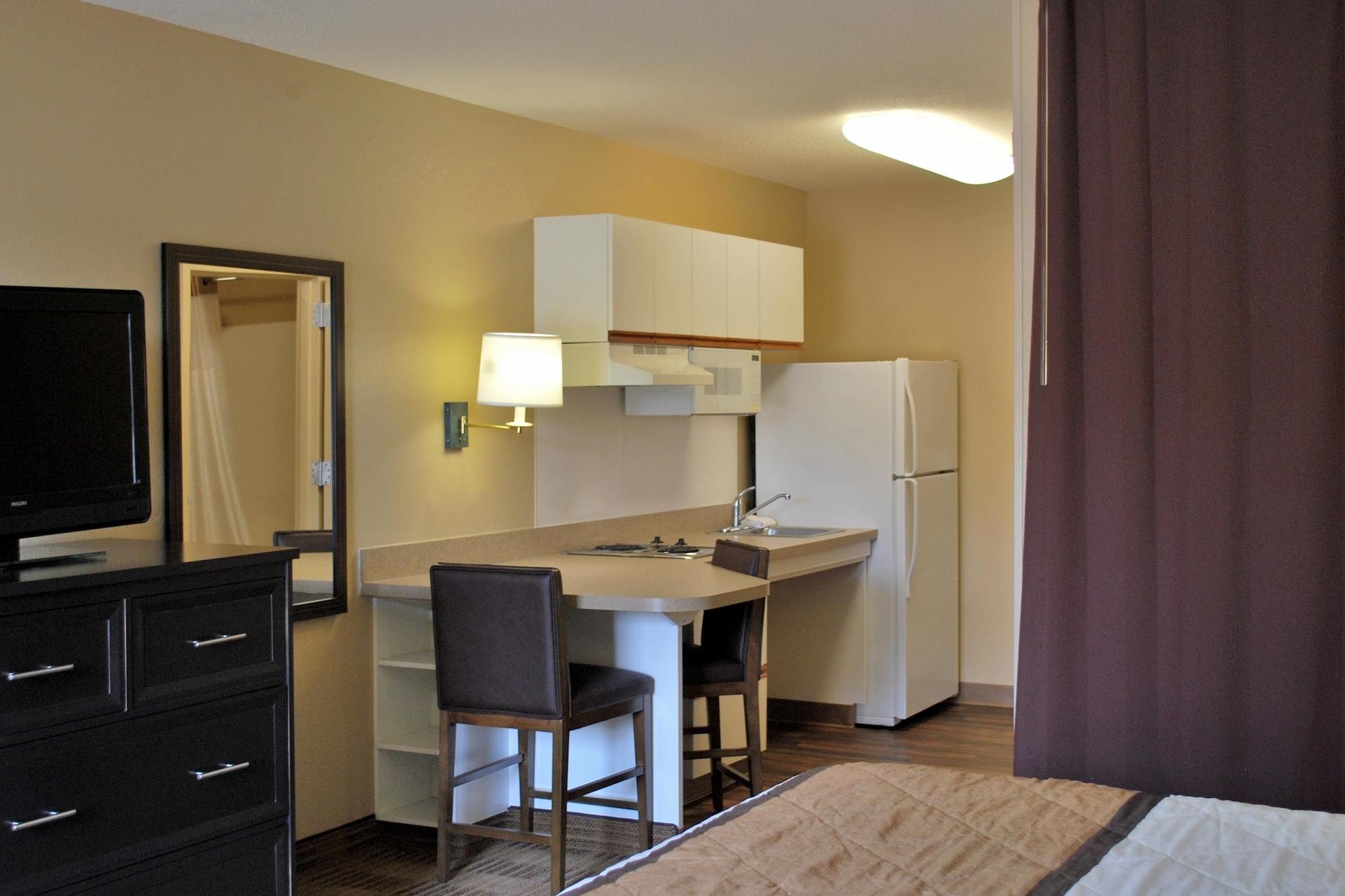 Extended Stay America Suites - Milwaukee - Brookfield Dış mekan fotoğraf