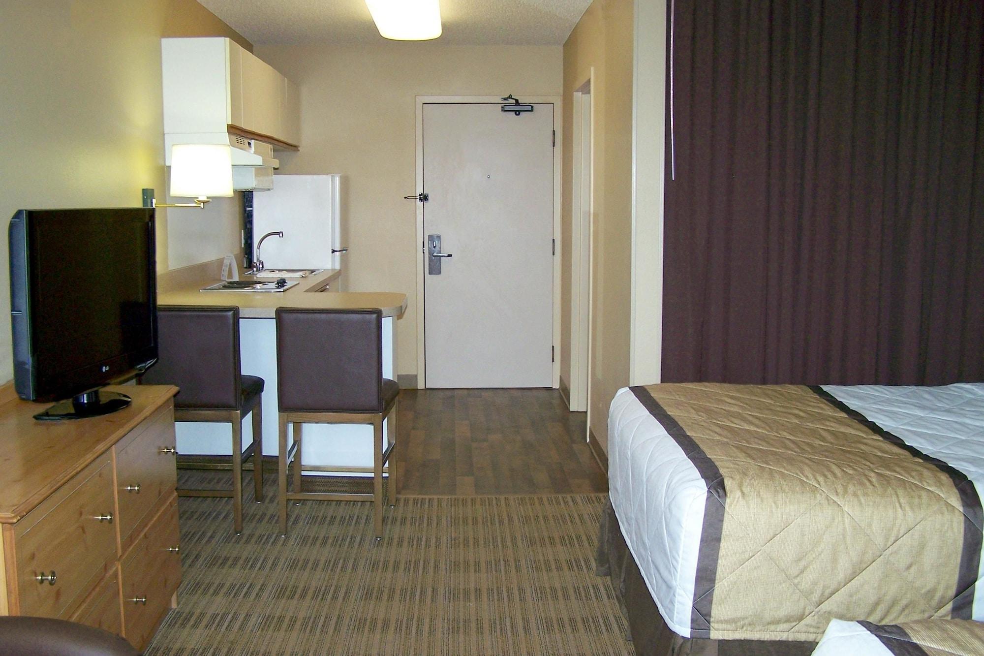 Extended Stay America Suites - Milwaukee - Brookfield Dış mekan fotoğraf