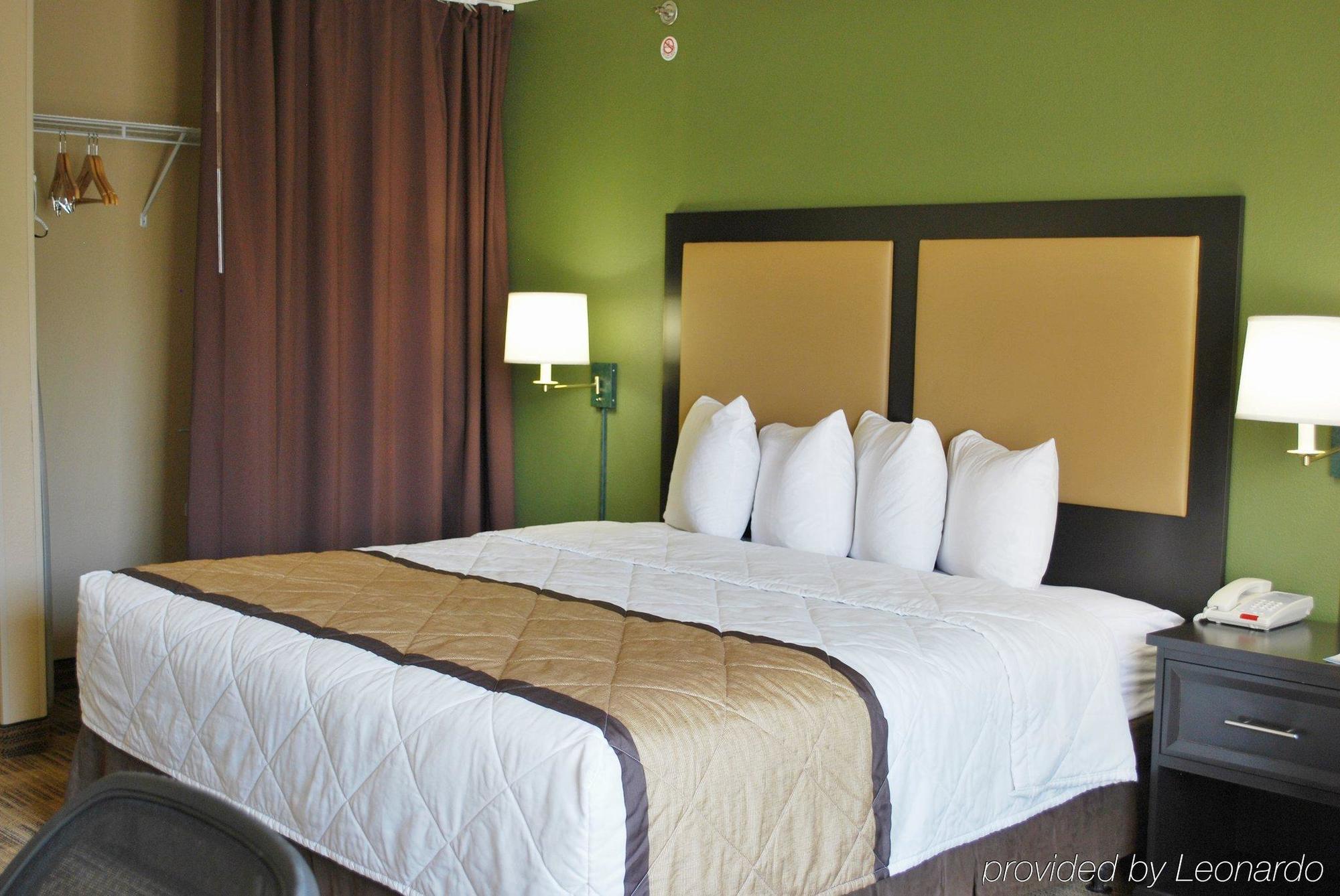 Extended Stay America Suites - Milwaukee - Brookfield Dış mekan fotoğraf