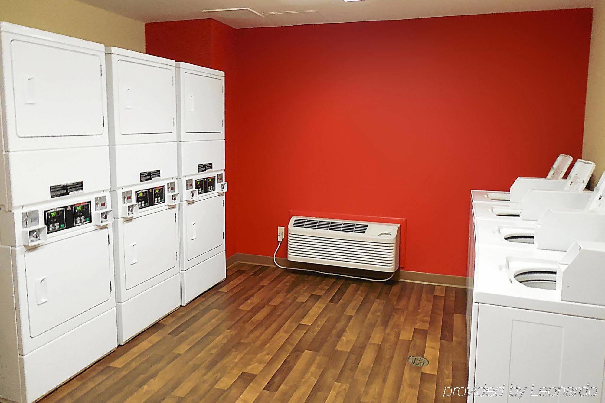 Extended Stay America Suites - Milwaukee - Brookfield Dış mekan fotoğraf